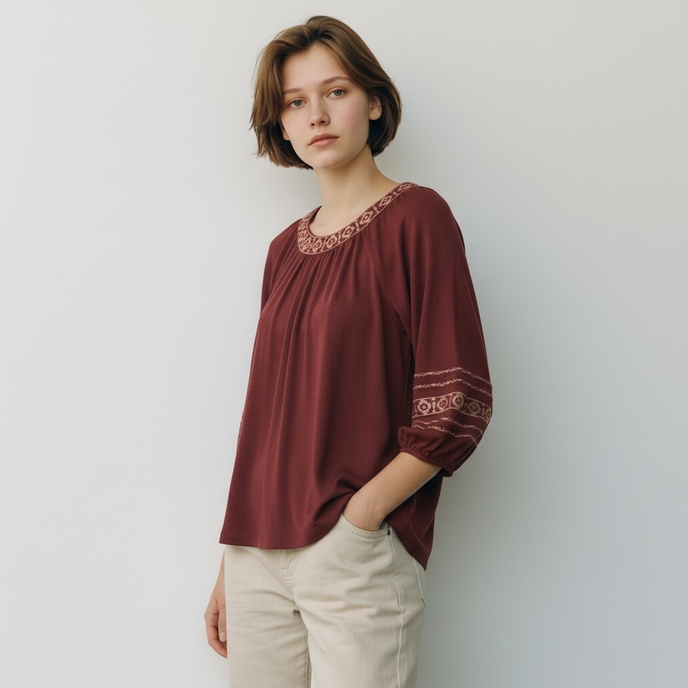 ALYA | Women’s Maroon Embroidered Boho Hi/Lo Wide Neck Tunic Top size Medium